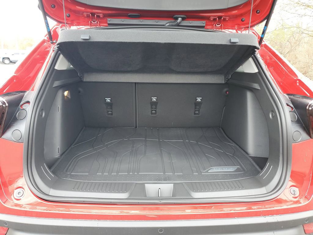 New 2026 Chevrolet Trax LT image 7