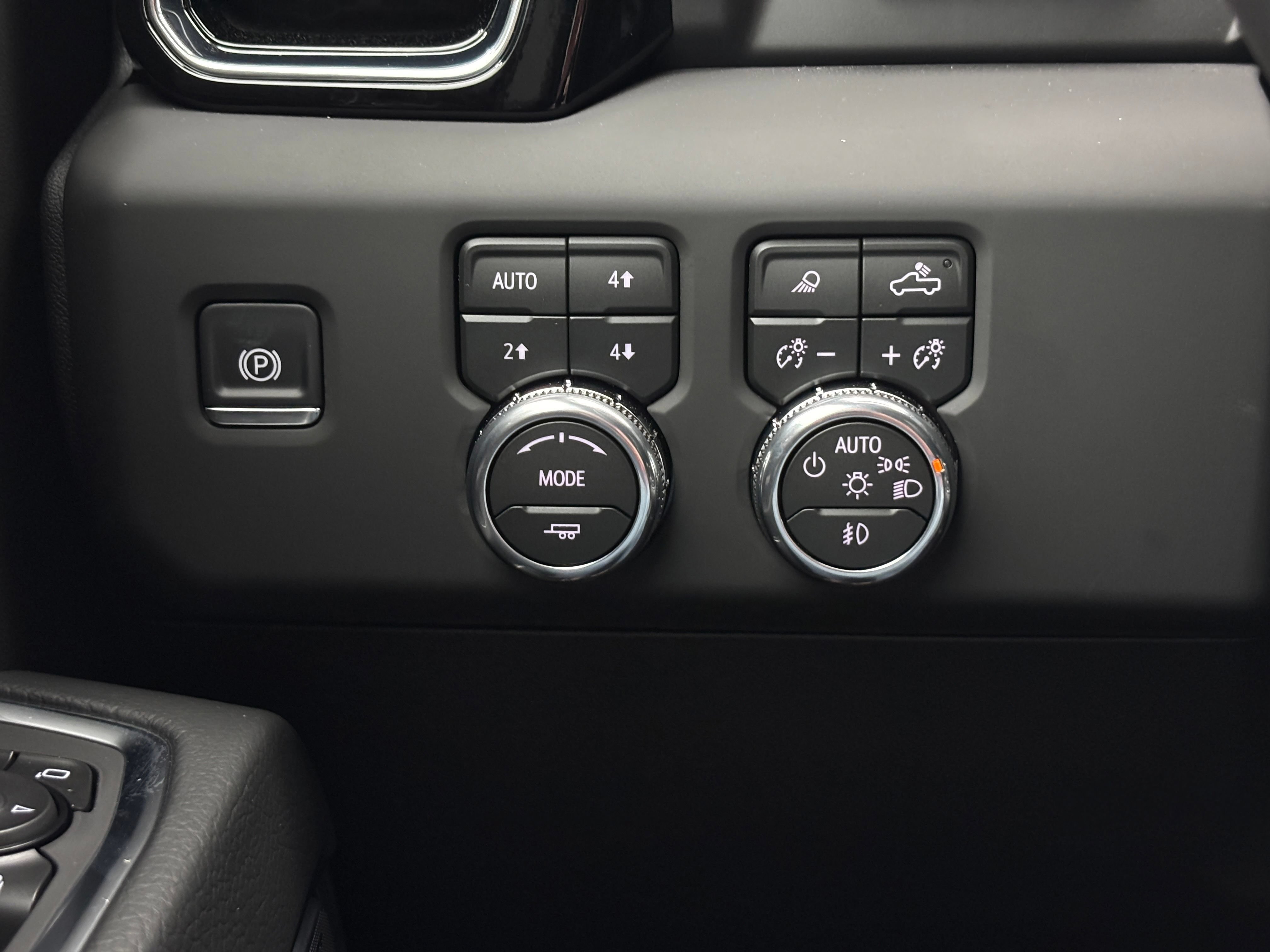 New 2026 GMC Sierra 1500 Denali AWD/4WD image 24