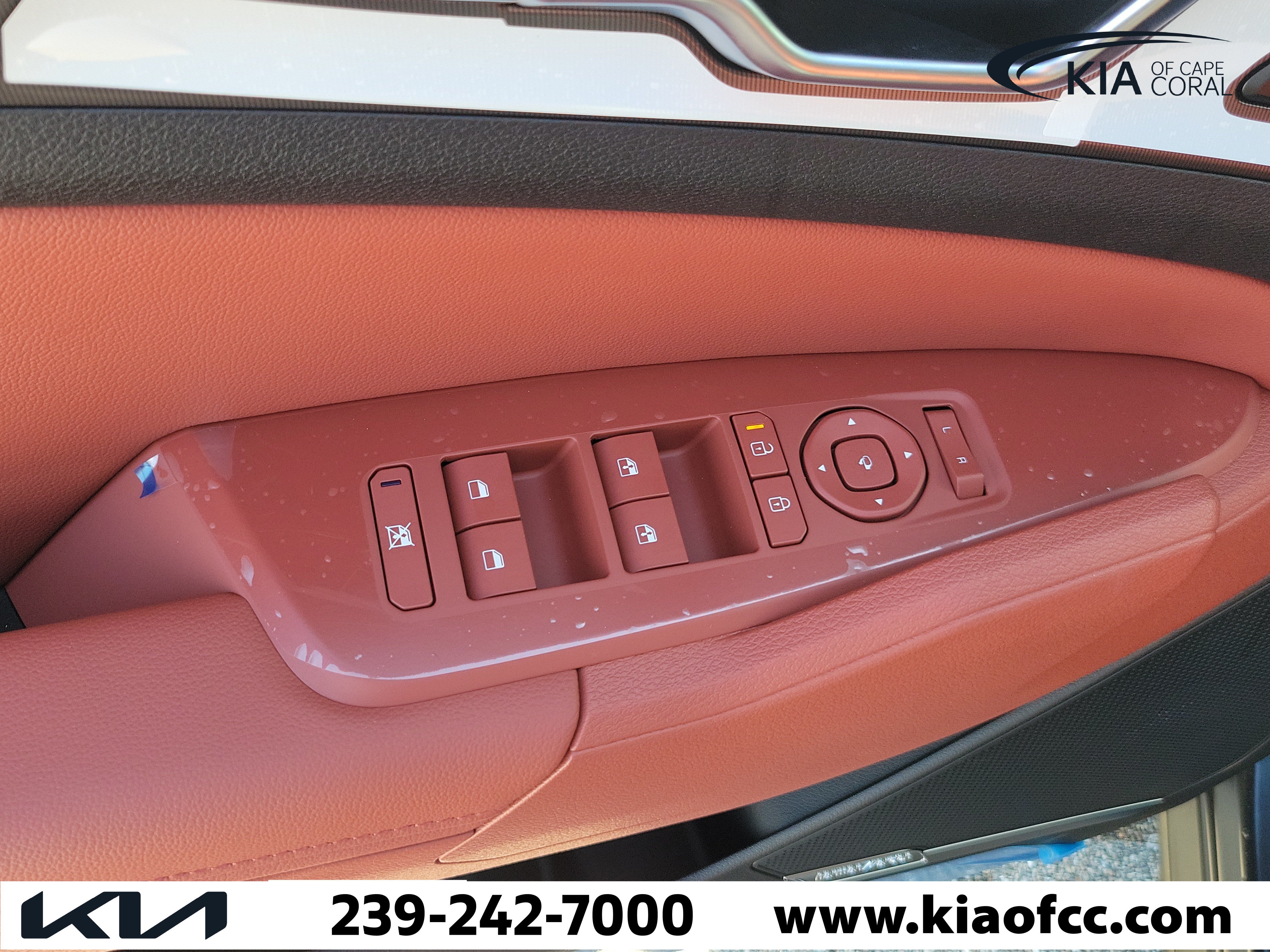 New 2026 Kia Sportage SX FWD image 24
