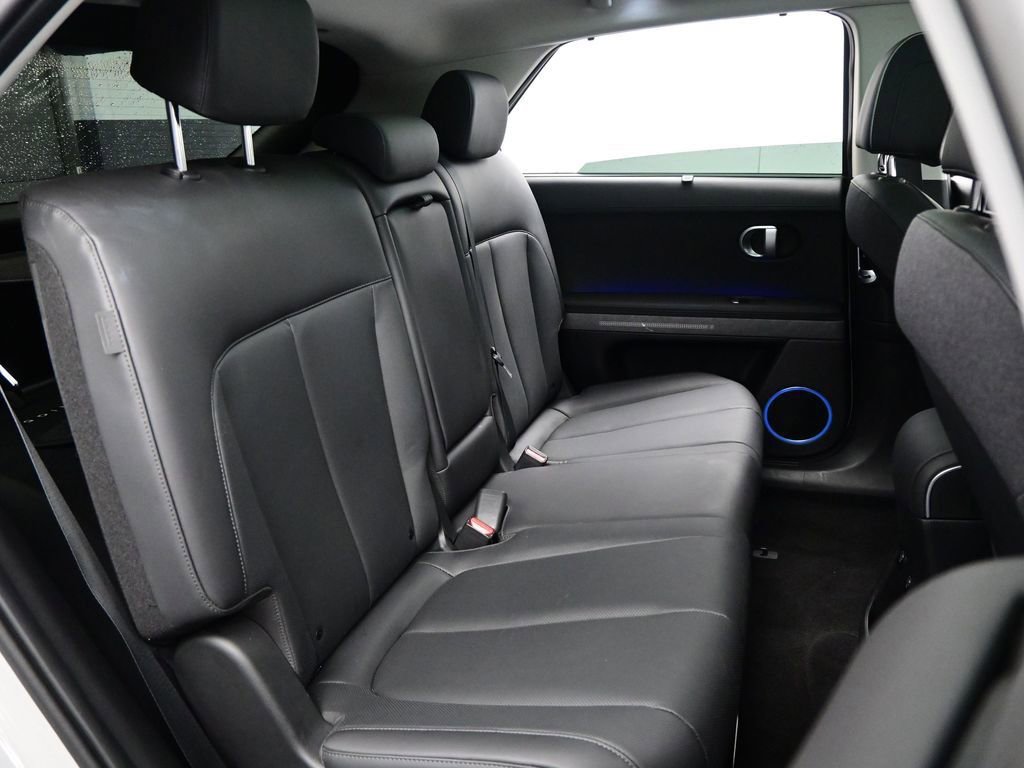 Used 2024 Hyundai Ioniq 5 Limited image 33