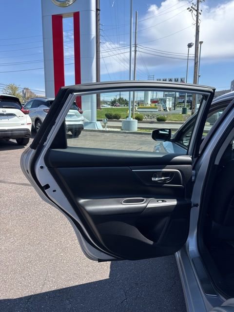 Used 2015 Nissan Altima 3.5 SL image 12