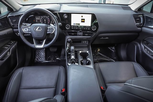 Used 2025 Lexus NX 350h AWD w/ Accessory Package (2T) image 17