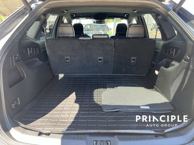 Used 2023 Ford Edge ST image 31