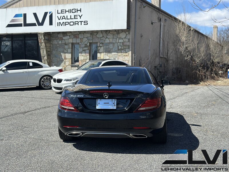 Used 2017 Mercedes-Benz SLC 300 image 5