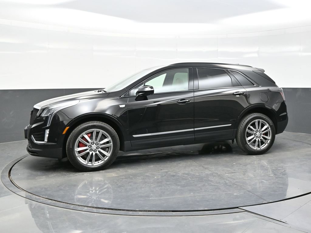 New 2026 Cadillac XT5 Sportv w/ LPO, Floor Liner Package AWD/4WD image 3