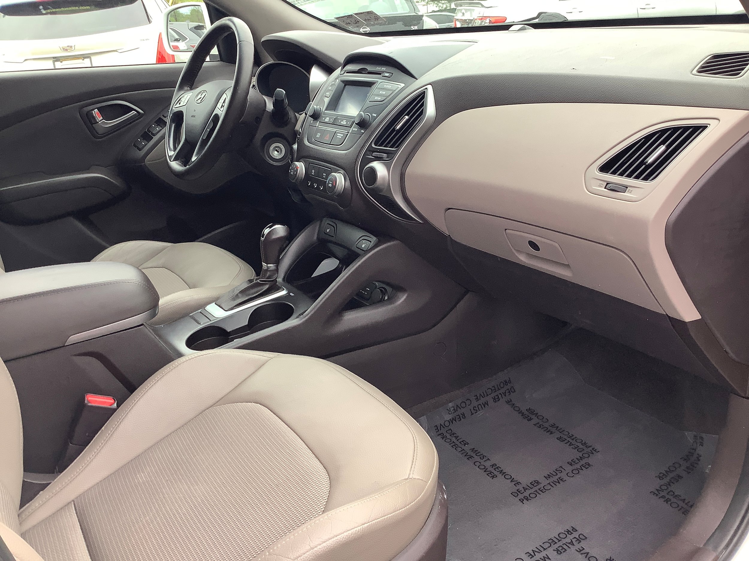 Used 2015 Hyundai Tucson SE AWD/4WD image 14
