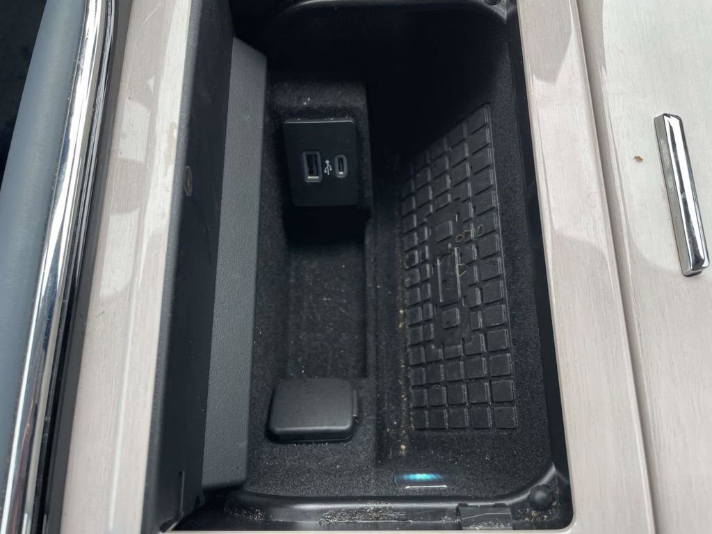 Used 2022 Lincoln Navigator Black Label AWD/4WD image 24