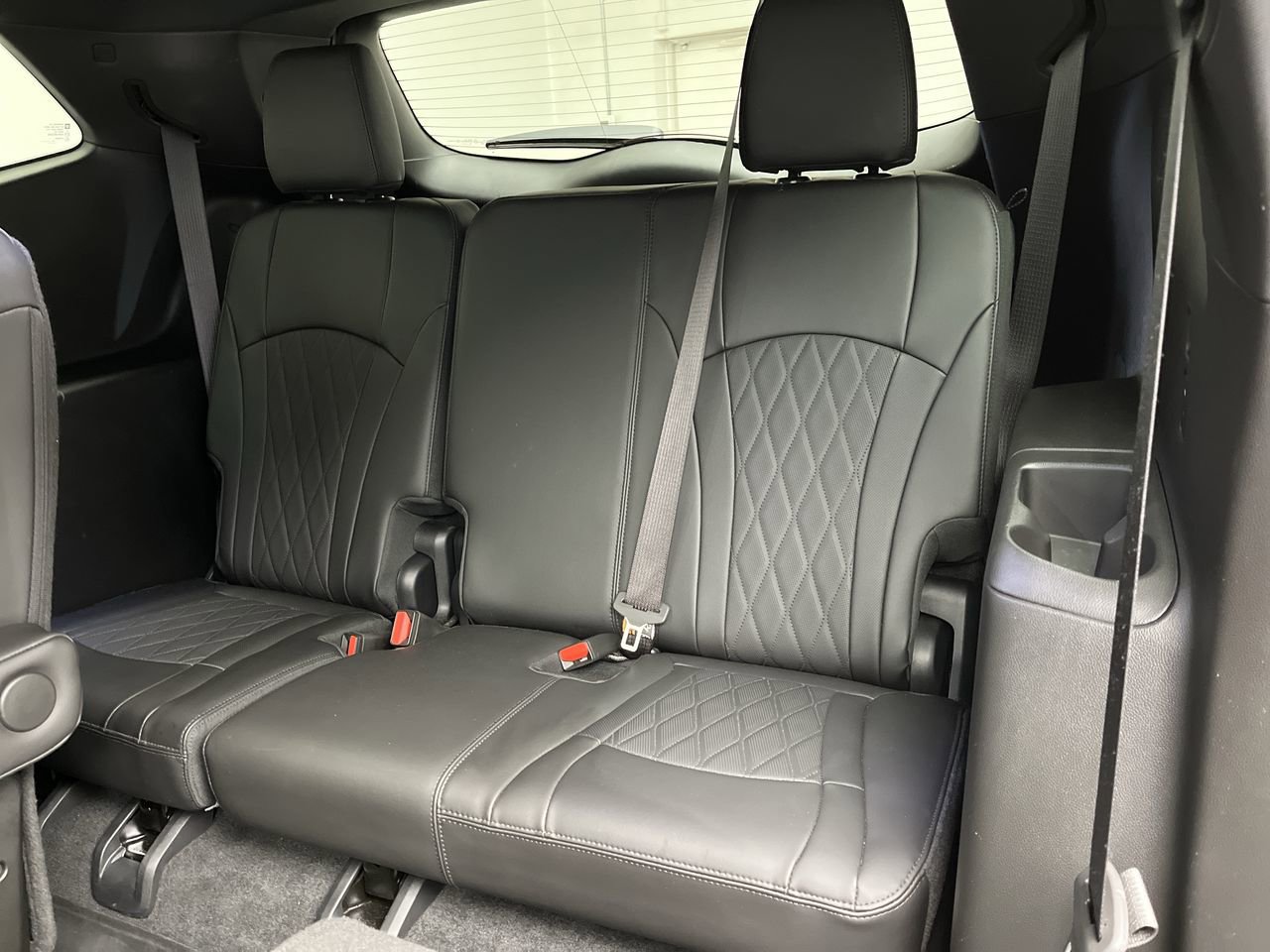 Certified 2024 Buick Enclave Avenir w/ Trailering Package, 5000 lbs. AWD/4WD image 16