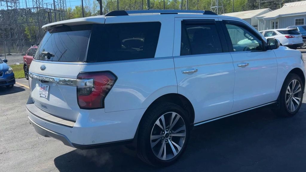 Used 2021 Ford Expedition Limited image 8