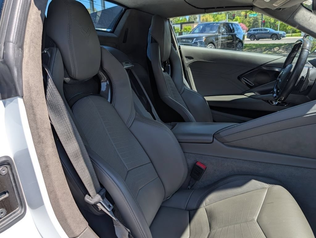 Used 2024 Chevrolet Corvette E-Ray AWD/4WD image 16