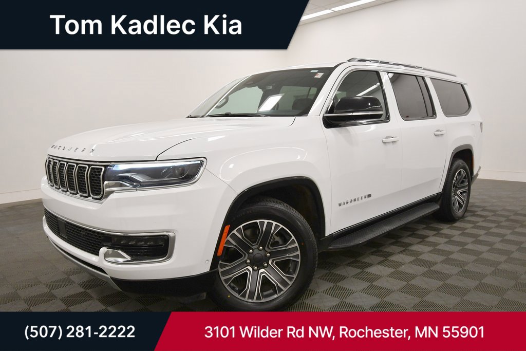 Used 2024 Jeep Wagoneer L Series II w/ Flexible Seating Group