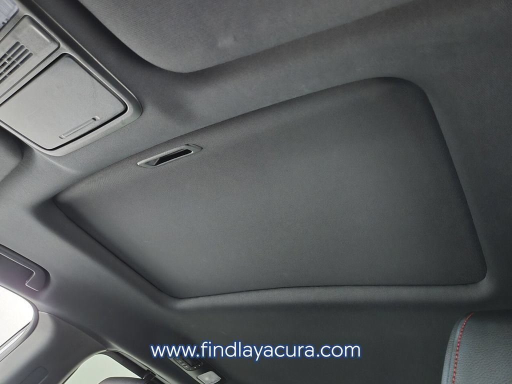 Used 2023 Honda Odyssey Sport image 13