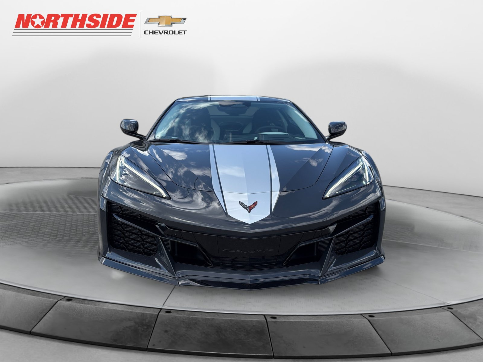 New 2027 Chevrolet Corvette Grand Sport w/ Z52 Sport Performance Package RWD image 2
