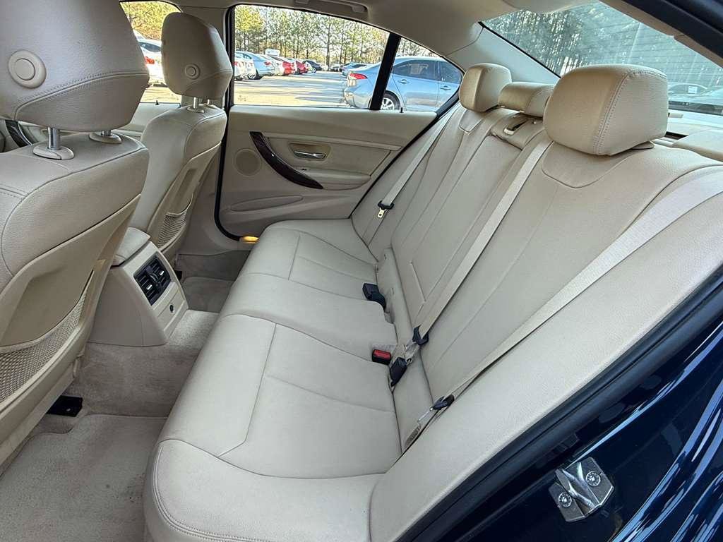 Used 2013 BMW 328i Sedan RWD image 11