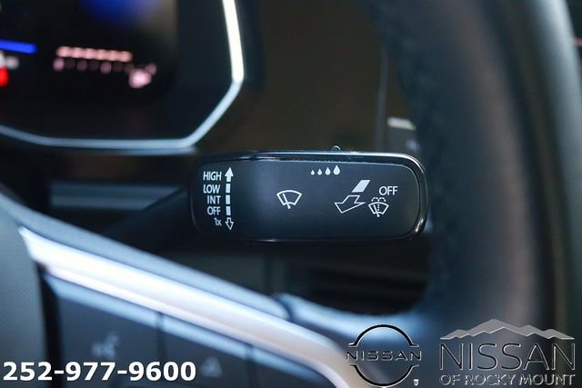 Used 2024 Volkswagen Jetta SE image 24