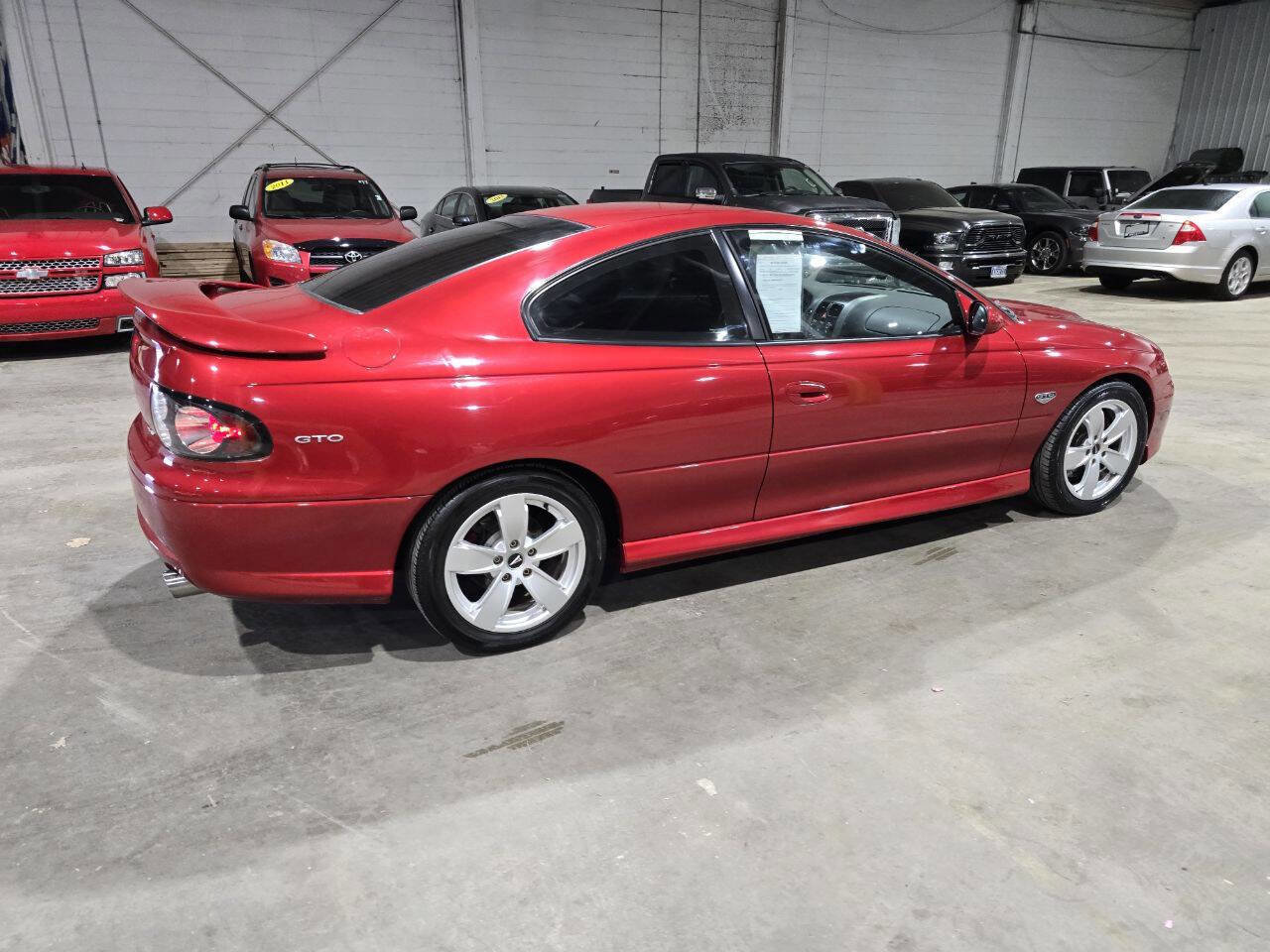Used 2006 Pontiac GTO image 13