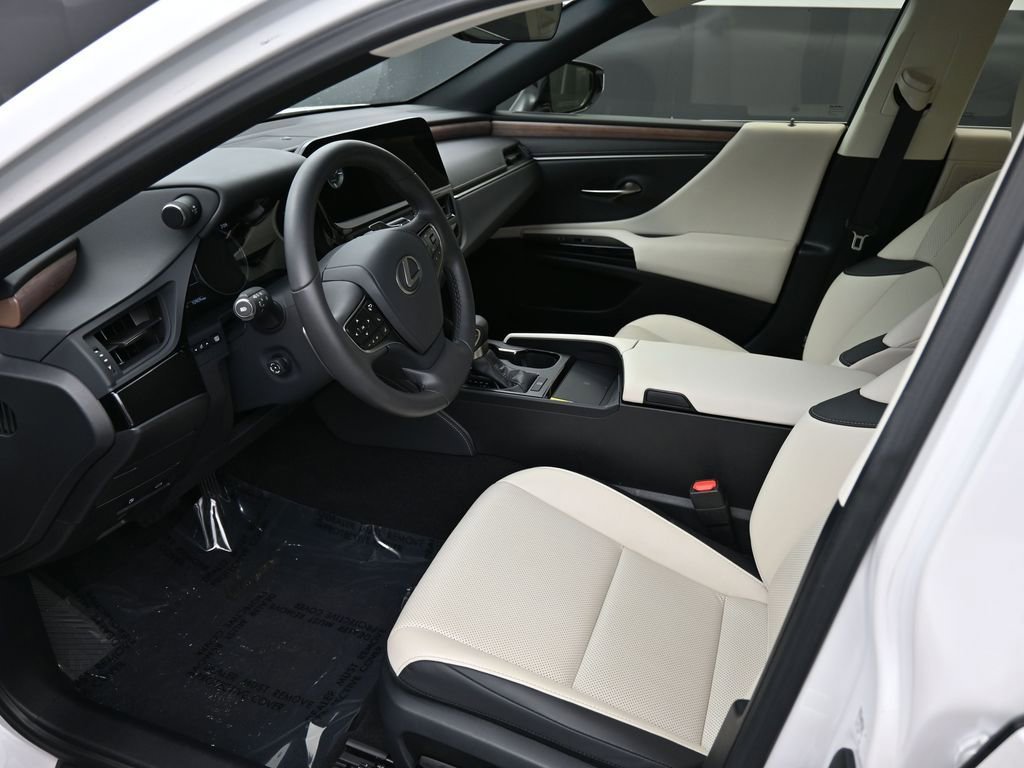 Used 2023 Lexus ES 350 w/ Premium Package image 10