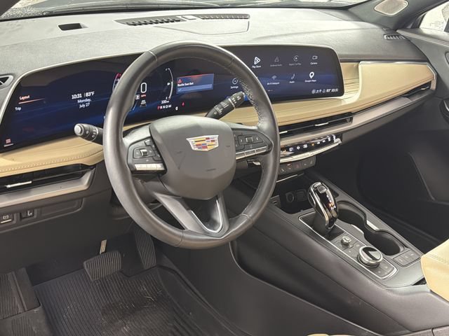 Used 2025 Cadillac XT4 Premium Luxury w/ Cold Weather Package FWD image 2