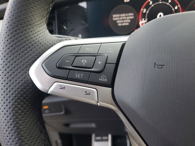 New 2026 Volkswagen Tiguan SE R-Line image 22