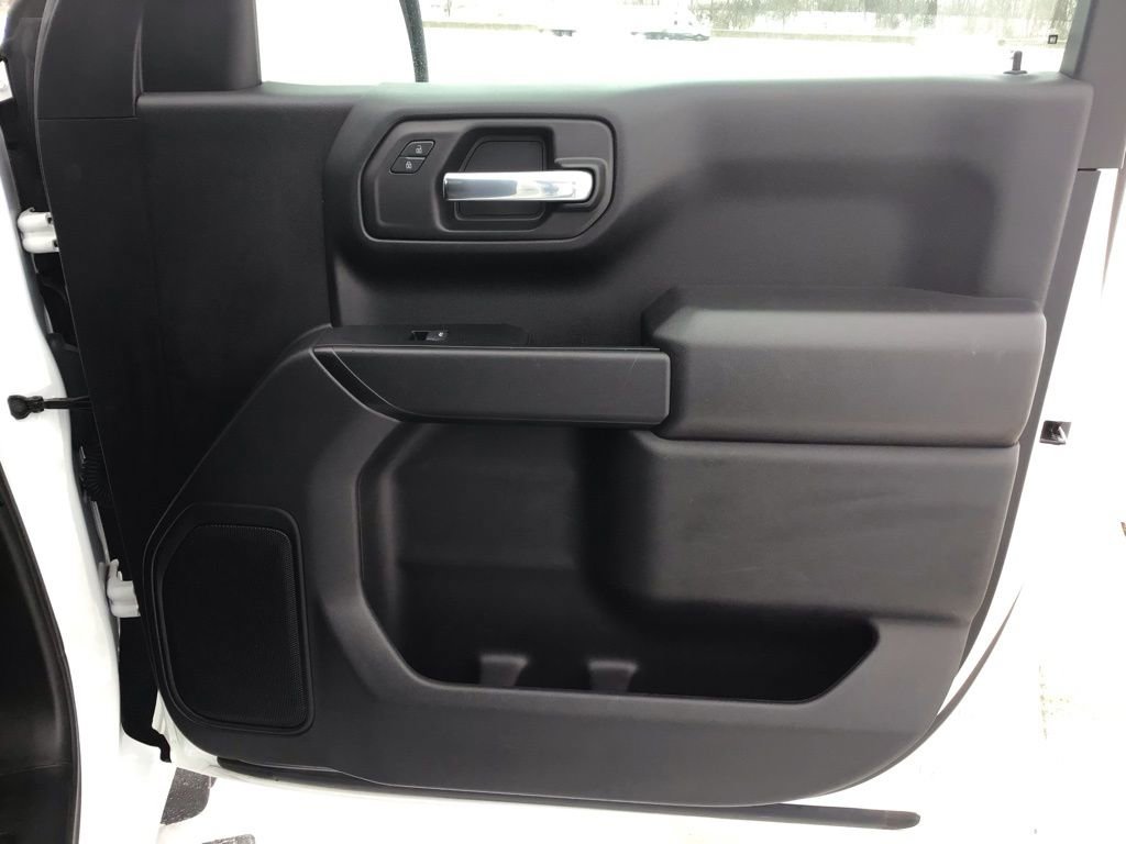 Used 2023 Chevrolet Silverado 1500 Custom image 20