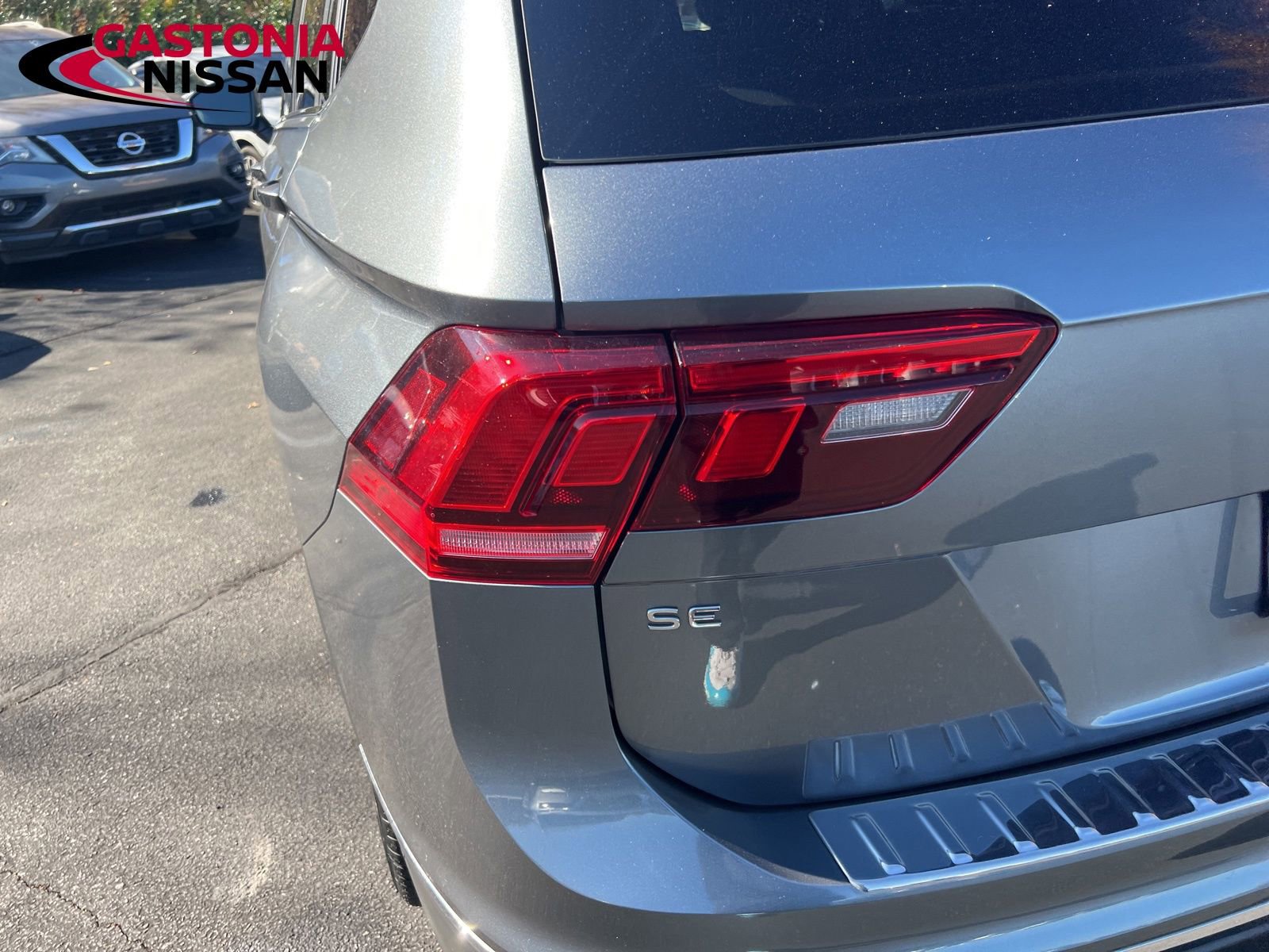 Used 2023 Volkswagen Tiguan SE image 13