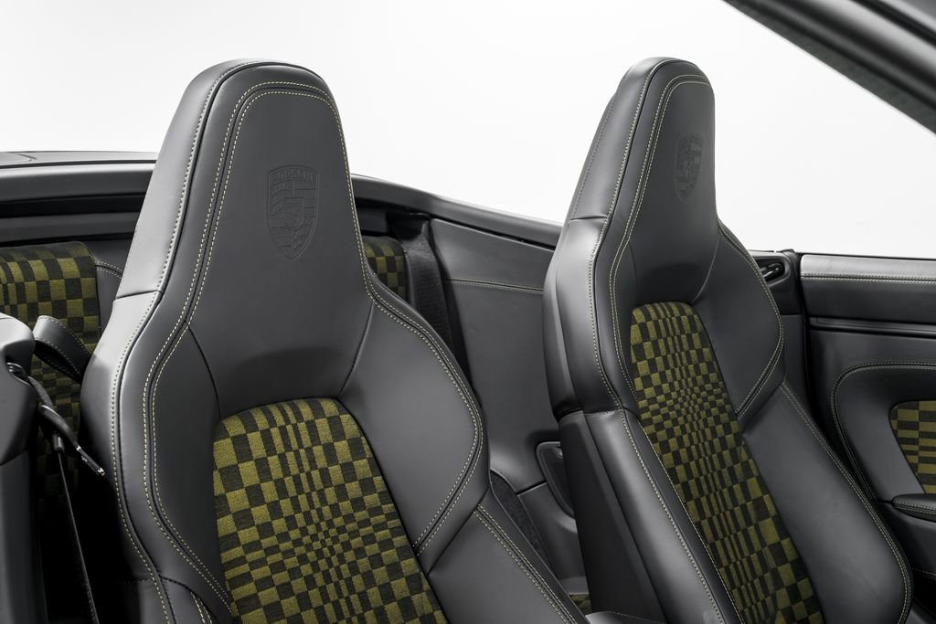 Used 2026 Porsche 911 Carrera GTS image 36