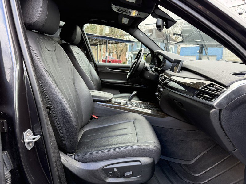 Used 2017 BMW X5 xDrive40e image 33