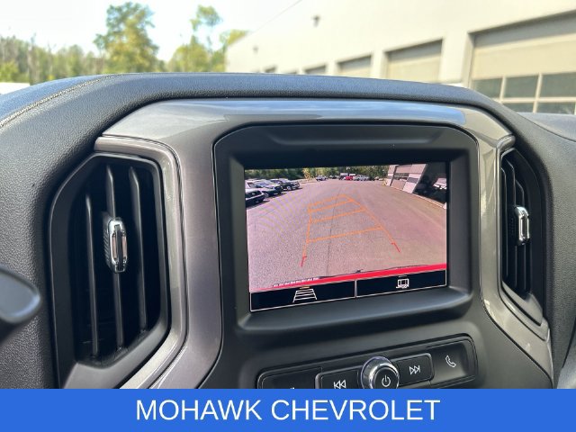 Used 2026 Chevrolet Silverado 1500 Custom Trail Boss AWD/4WD image 14