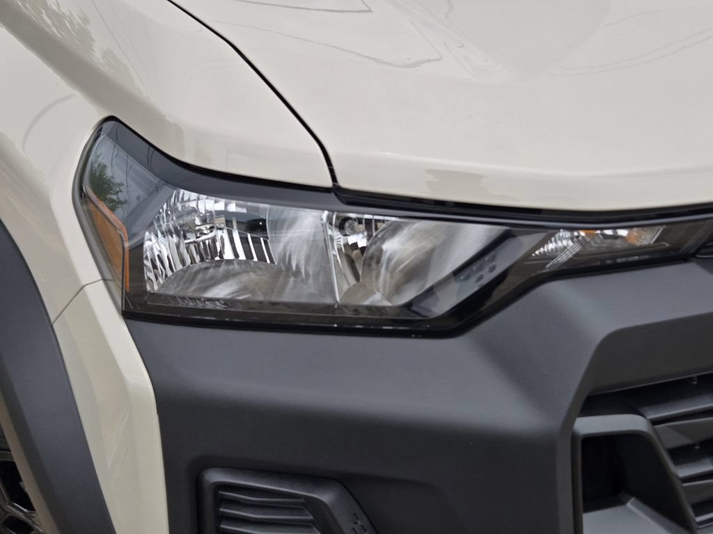 New 2026 Chevrolet Colorado Trail Boss AWD/4WD image 10