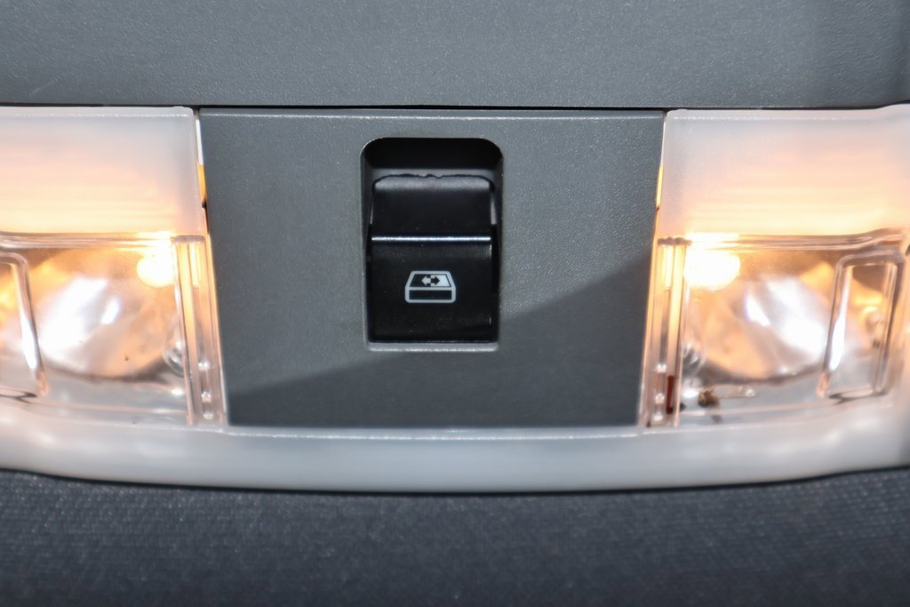 Used 2014 Ford F150 Lariat image 31