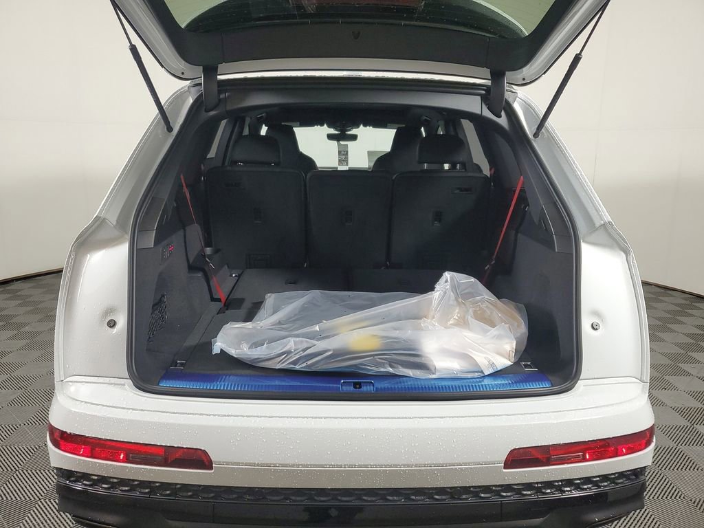 New 2026 Audi Q7 3.0T Prestige AWD/4WD image 8