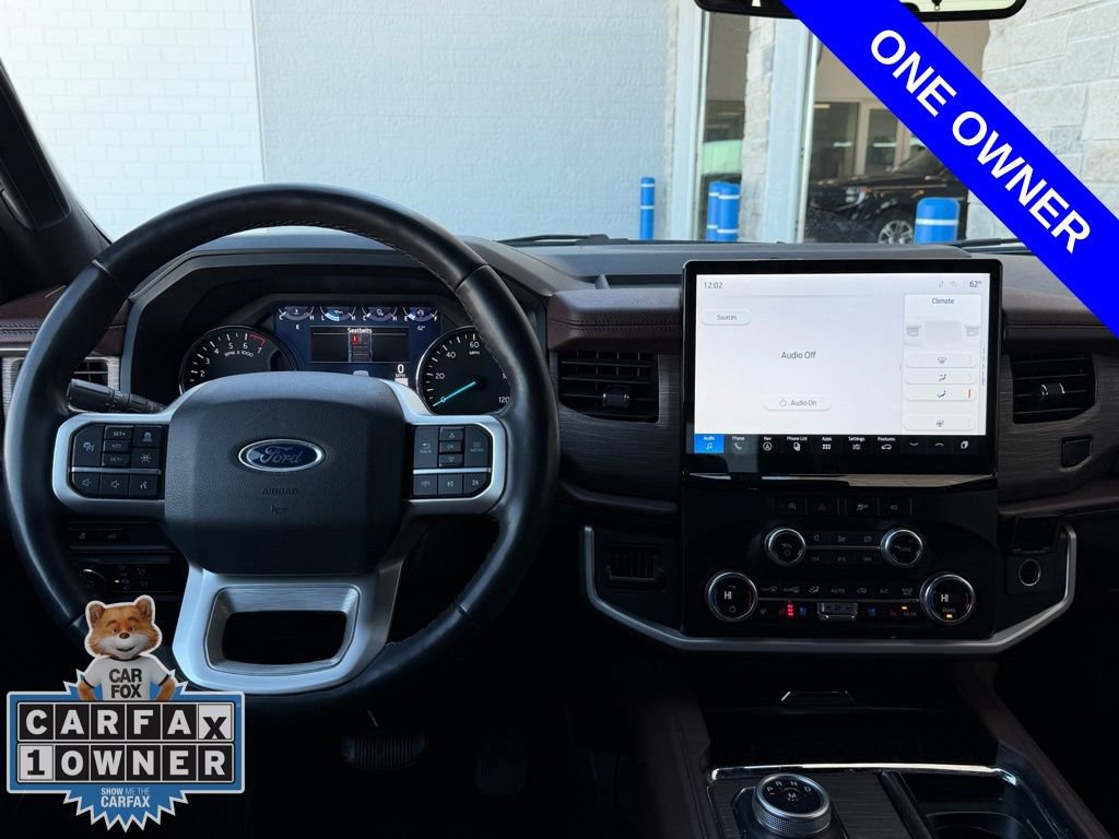 Used 2024 Ford Expedition Limited image 7