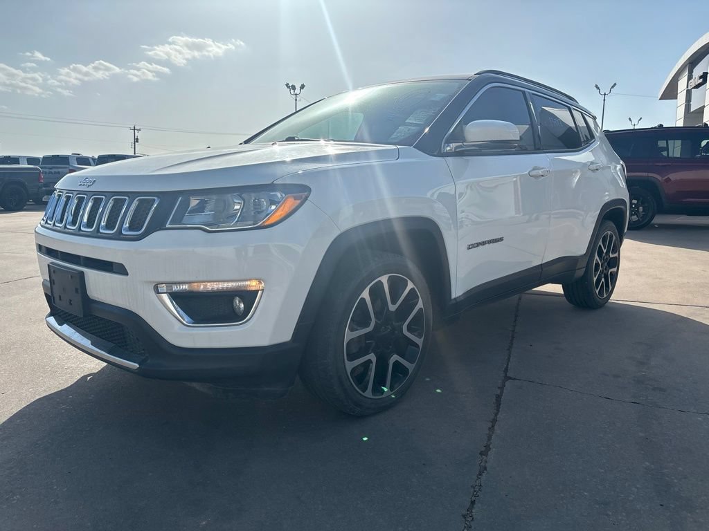 Used 2018 Jeep Compass Limited FWD image 2