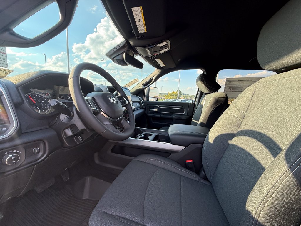 New 2027 RAM 2500 Big Horn AWD/4WD image 20