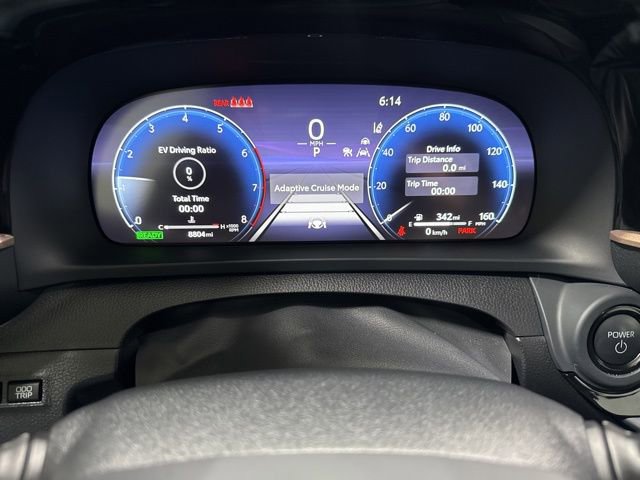 Used 2023 Toyota Crown Limited AWD/4WD image 17