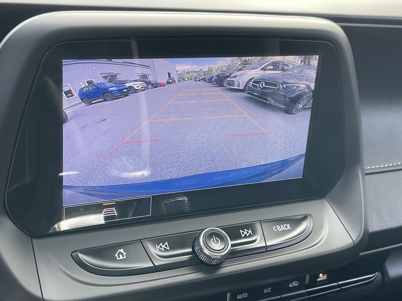 Used 2022 Chevrolet Camaro SS RWD image 33