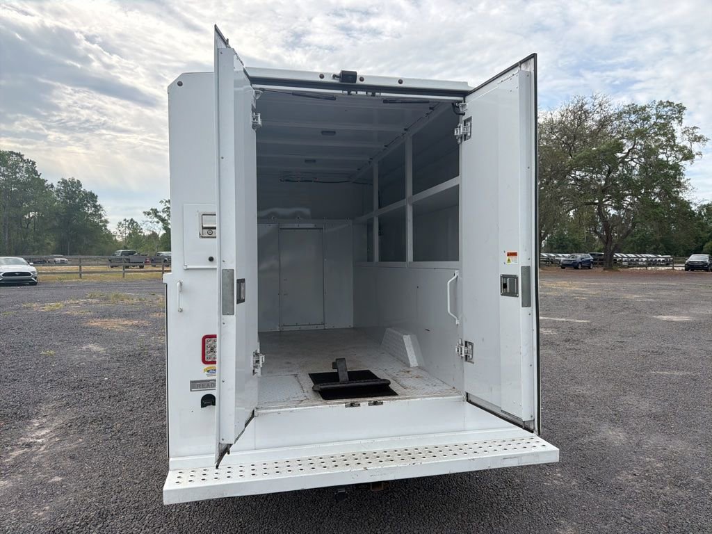 Used 2023 Ford Transit 350 Low Roof DRW RWD image 10