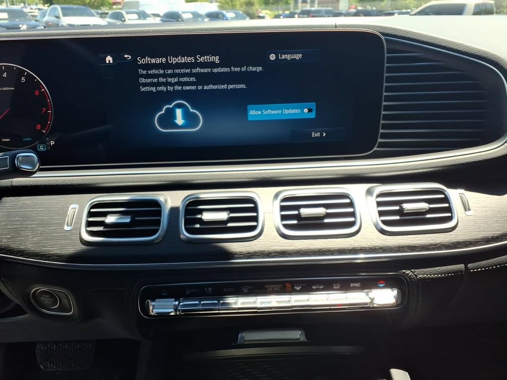 New 2026 Mercedes-Benz GLE 450 4MATIC Coupe image 22
