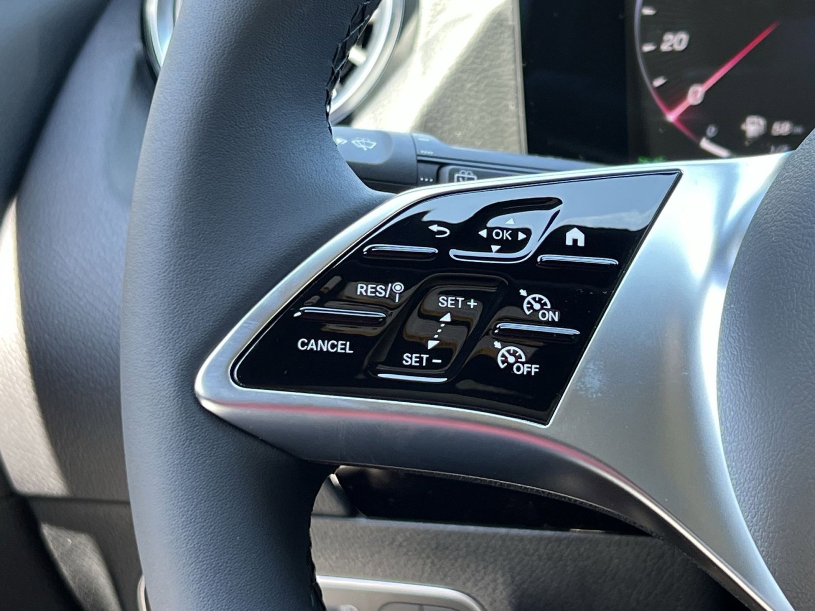 New 2026 Mercedes-Benz GLA 250 4MATIC image 30