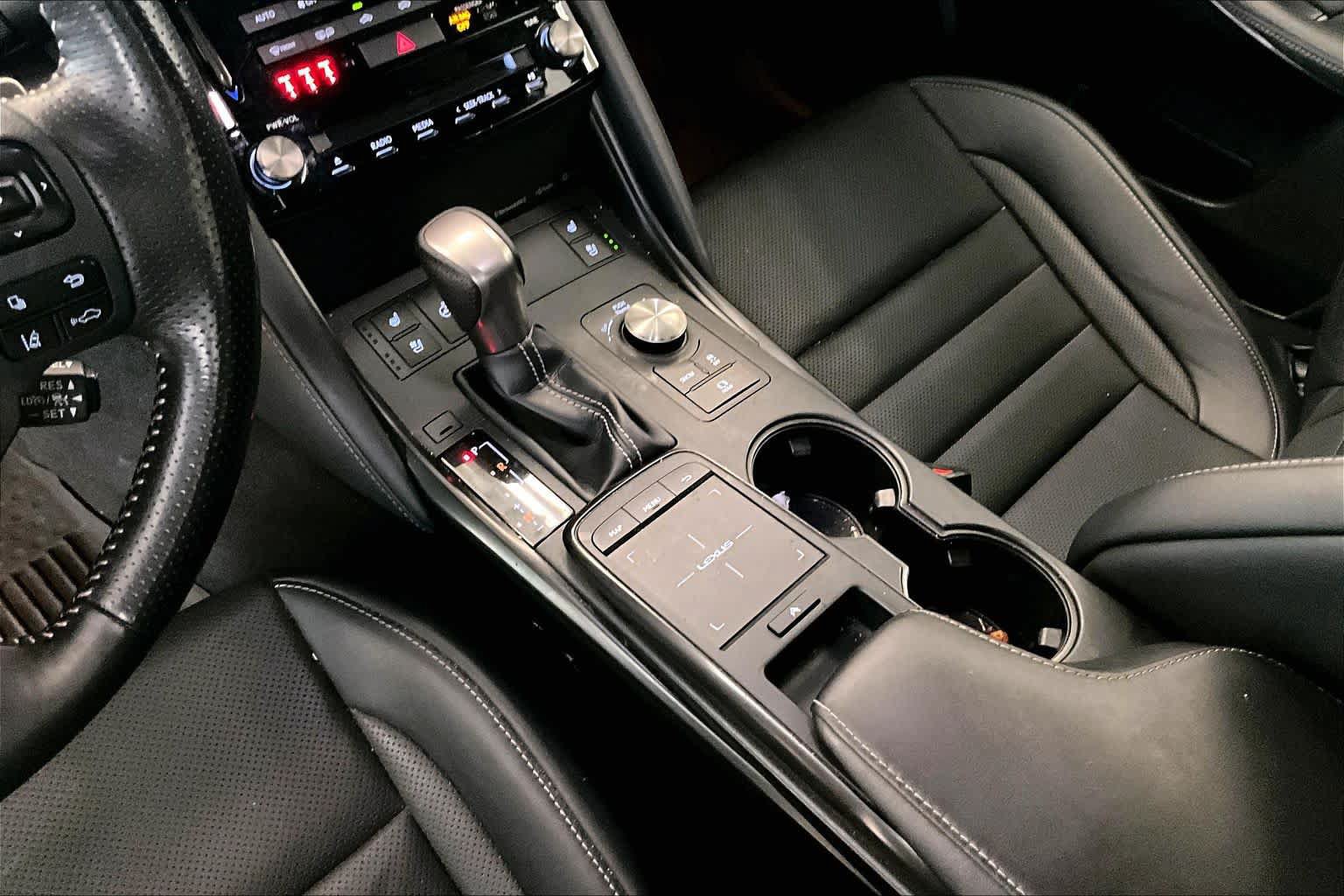 Used 2023 Lexus IS 350 F Sport w/ Navigation Package RWD image 15