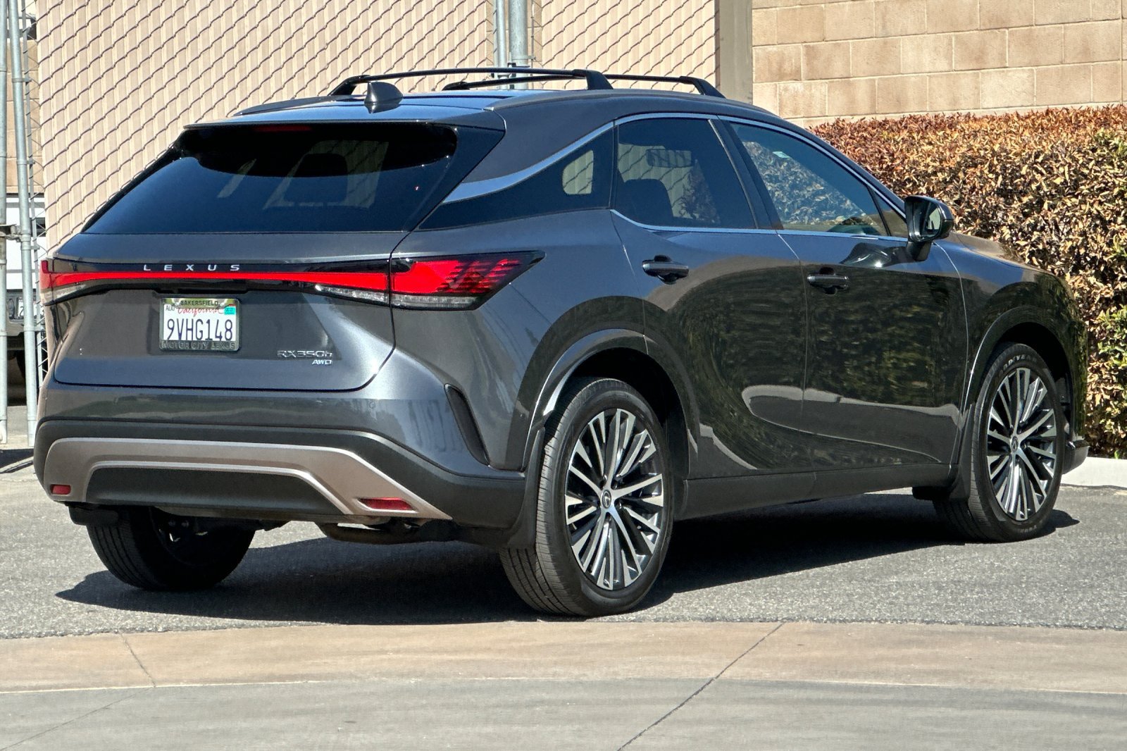 Certified 2025 Lexus RX 350 w/ Convenience Package AWD/4WD image 4