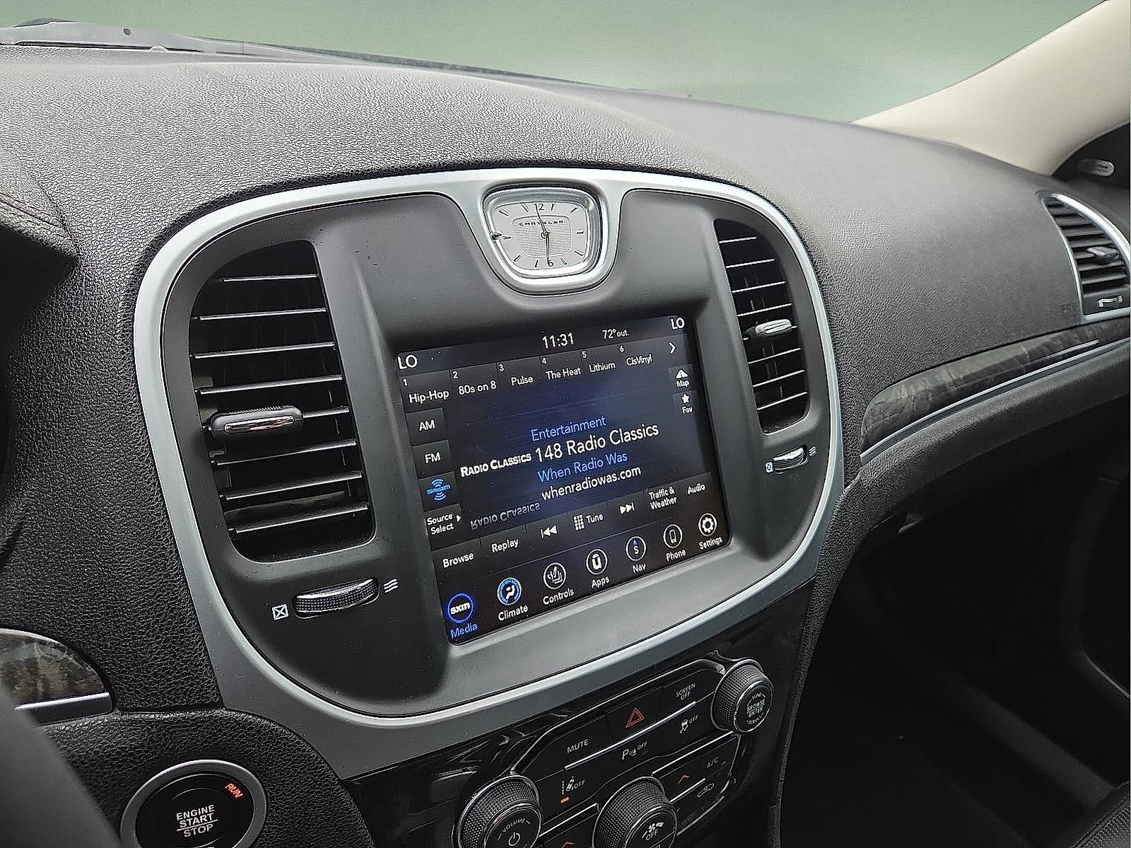 Used 2023 Chrysler 300 Touring L w/ Popular Equipment Group image 15