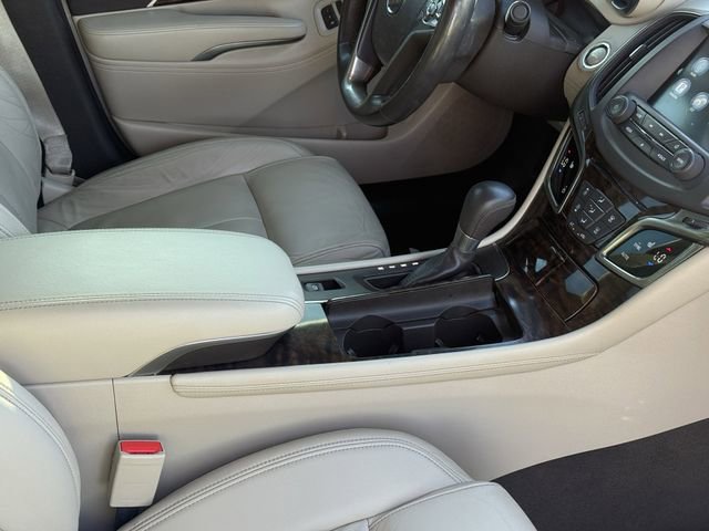 Used 2016 Buick LaCrosse Leather FWD image 17