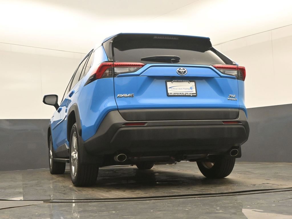 Used 2021 Toyota RAV4 XLE Premium AWD/4WD image 54