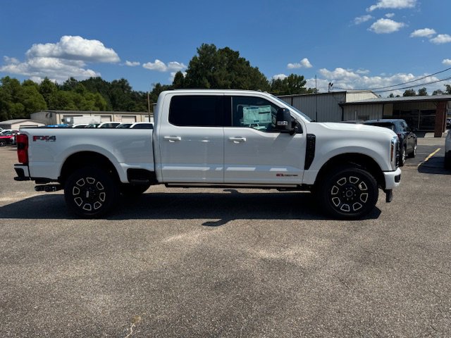 New 2026 Ford F250 4x4 Crew Cab Super Duty image 5