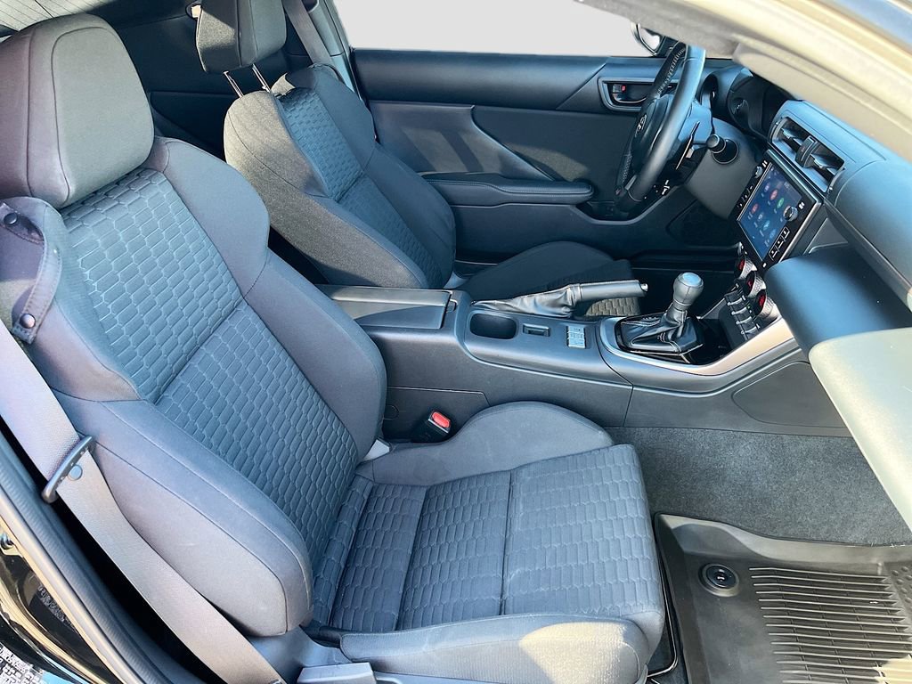 Used 2023 Toyota GR86 w/ ALL Weather Mat Package (TMS) RWD image 25