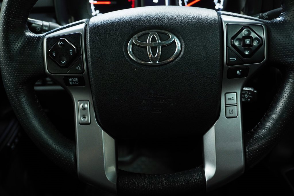 Used 2023 Toyota 4Runner Limited image 16