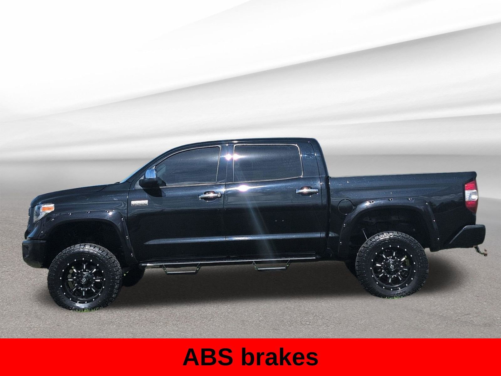 Used 2018 Toyota Tundra Platinum AWD/4WD image 12