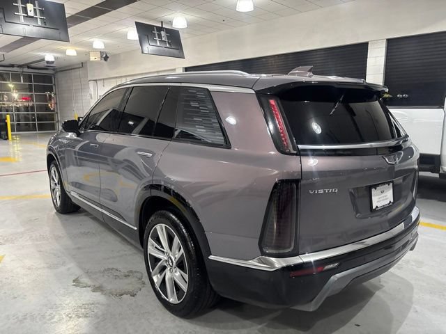 Used 2026 Cadillac Vistiq Luxury AWD/4WD image 3
