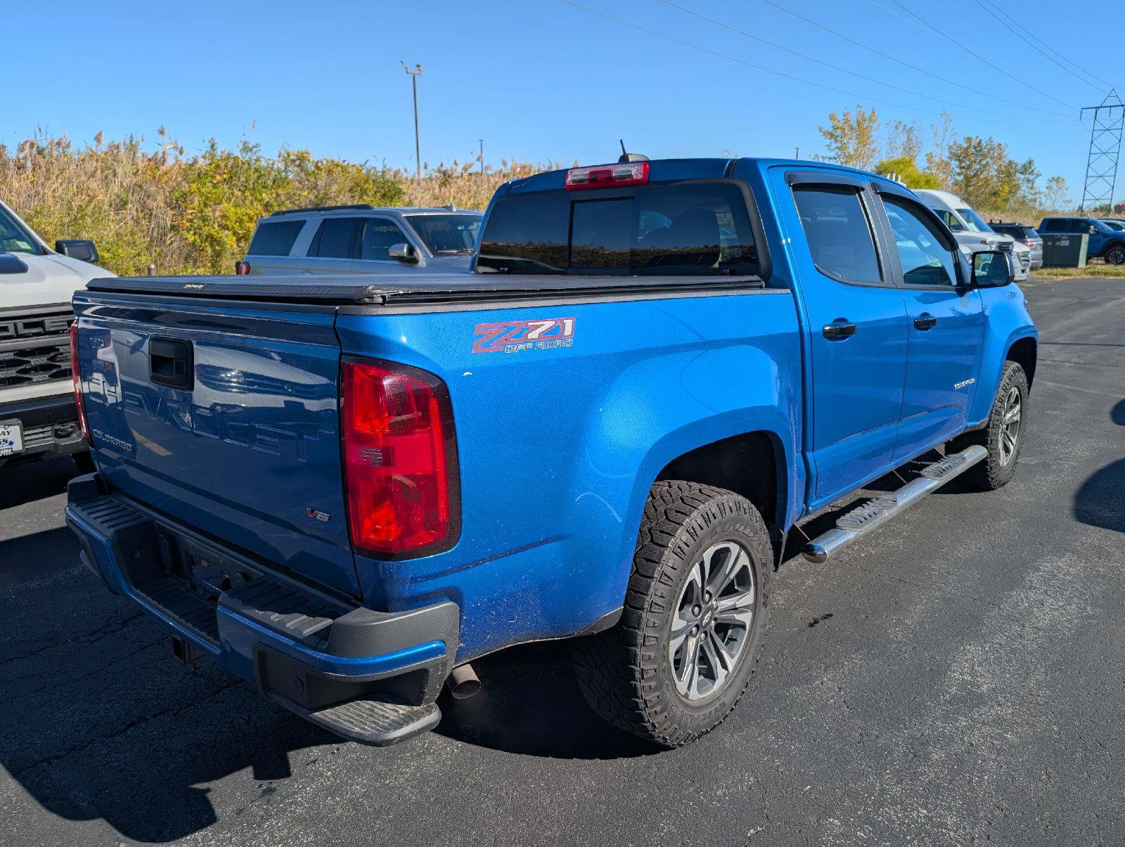 Used 2022 Chevrolet Colorado Z71 AWD/4WD image 7